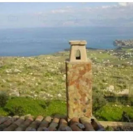 Lally In The Sky * Scopello (Sicily)